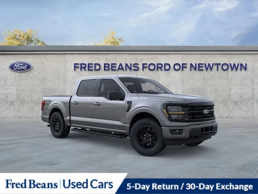 2025 Ford F-150 XLT photo 1