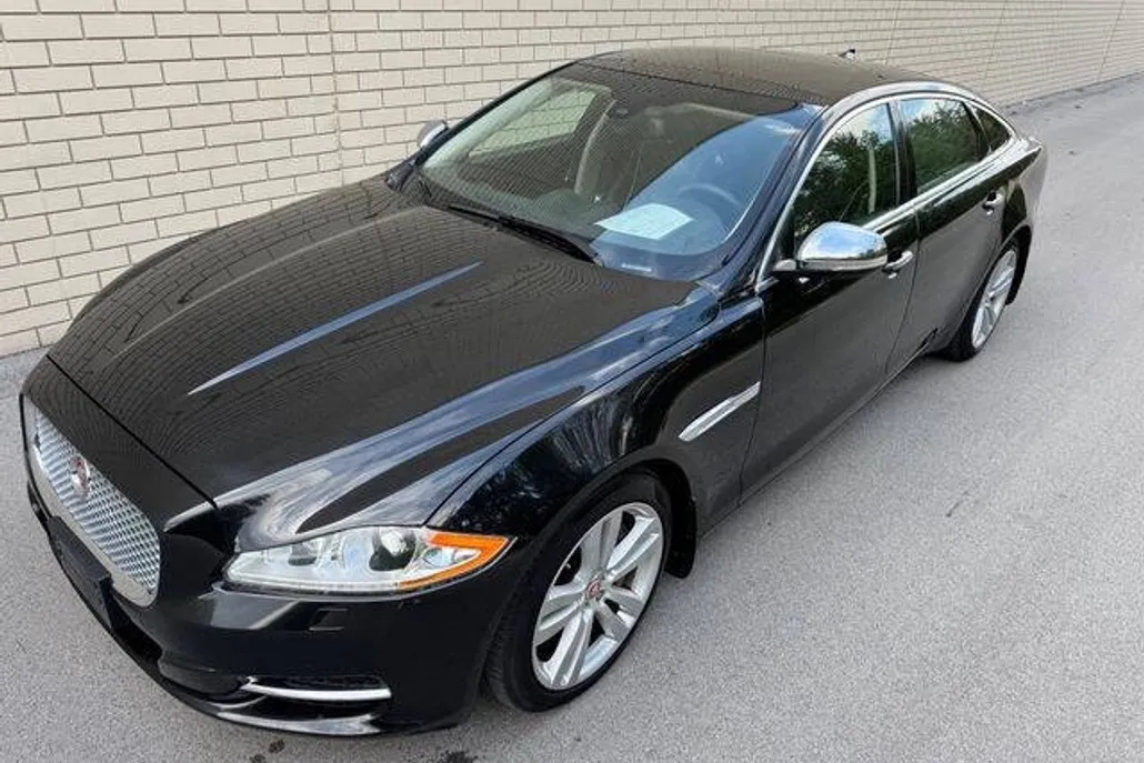 2014 Jaguar XJ XJL Portfolio photo 1