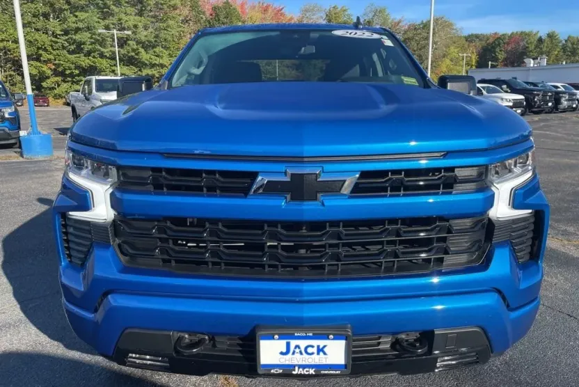 2022 Chevrolet Silverado 1500 RST photo 1