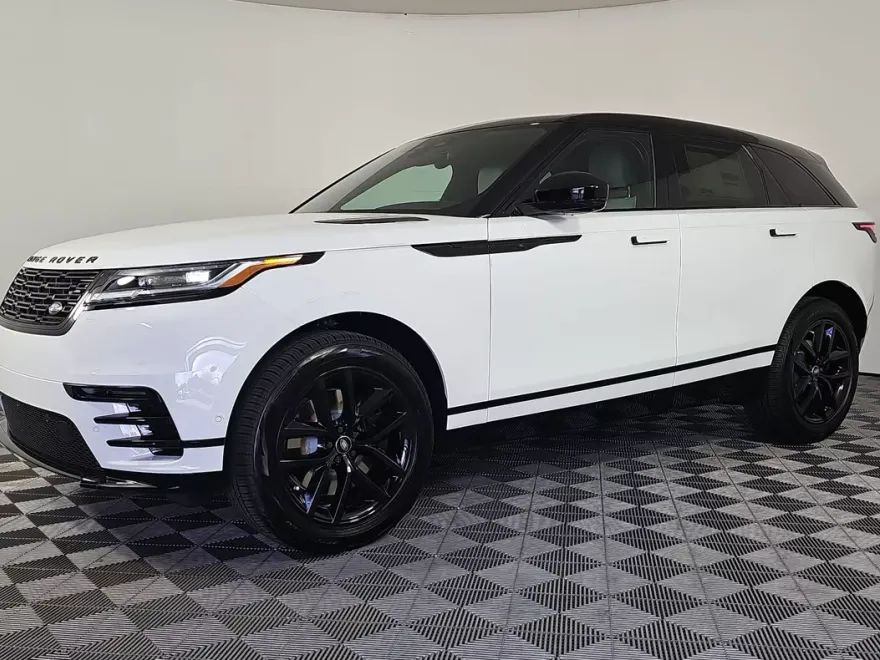 2026 Land Rover Range Rover Velar P250 Dynamic SE photo 1