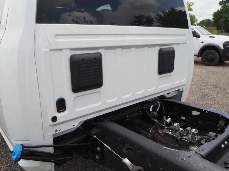 2025 Ram 3500 Tradesman photo 1