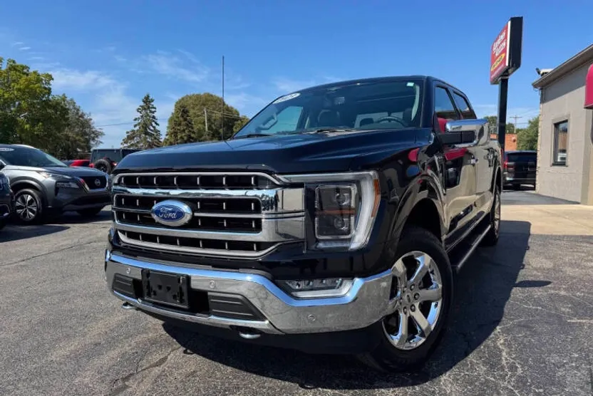 2023 Ford F-150 Lariat photo 1