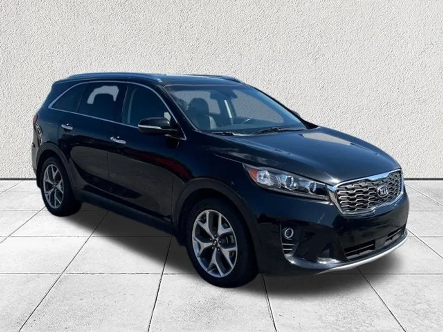 2019 Kia Sorento EX photo 1