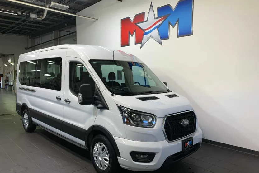 2023 Ford Transit XLT photo 1