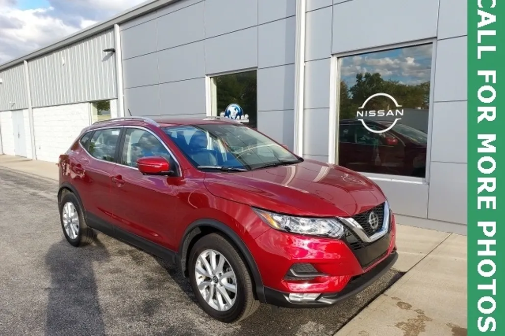 2022 Nissan Rogue Sport SV photo 1