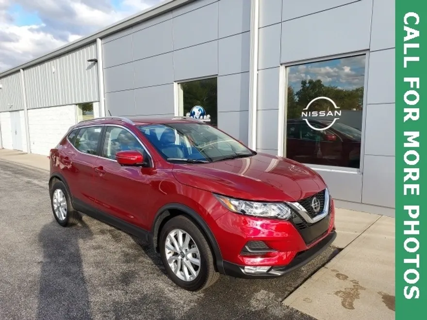 2022 Nissan Rogue Sport SV photo 1