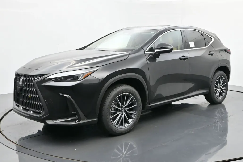 2026 Lexus NX 350 Premium photo 1