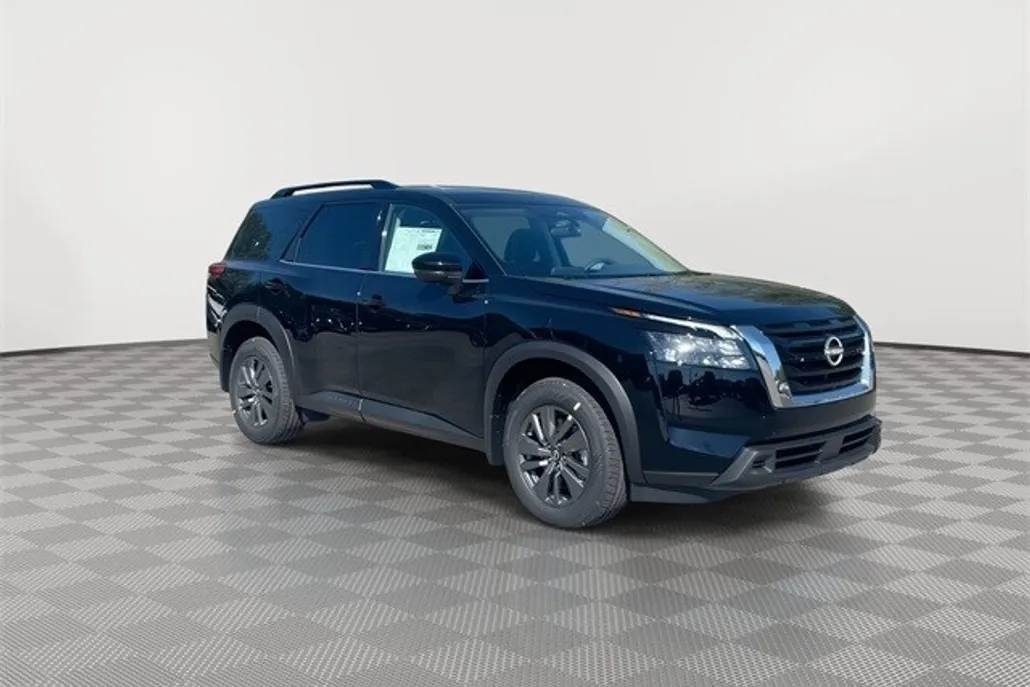 2025 Nissan Pathfinder SV photo 1