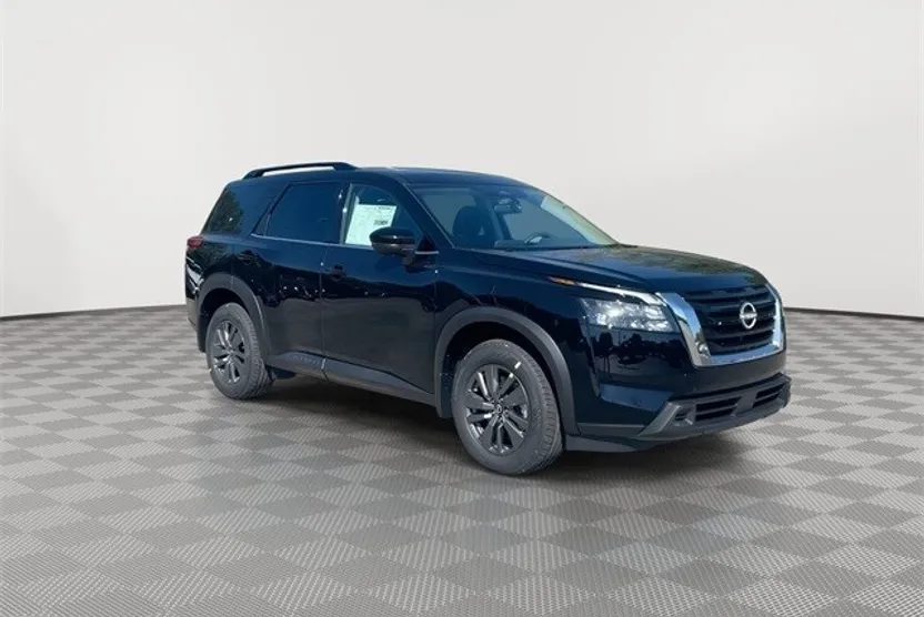 2025 Nissan Pathfinder SV photo 1