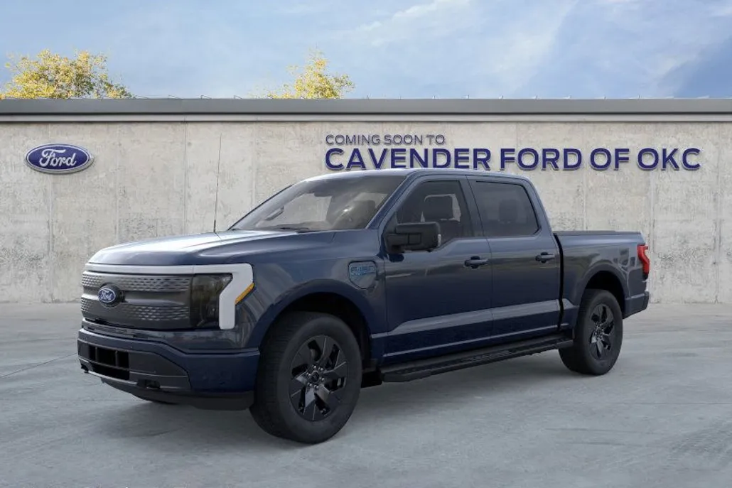 2025 Ford F-150 Lightning photo 1