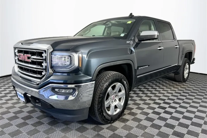 2017 Gmc Sierra 1500 SLT photo 1