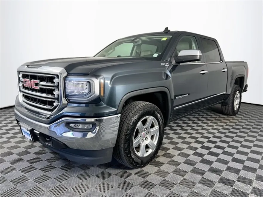 2017 Gmc Sierra 1500 SLT photo 1