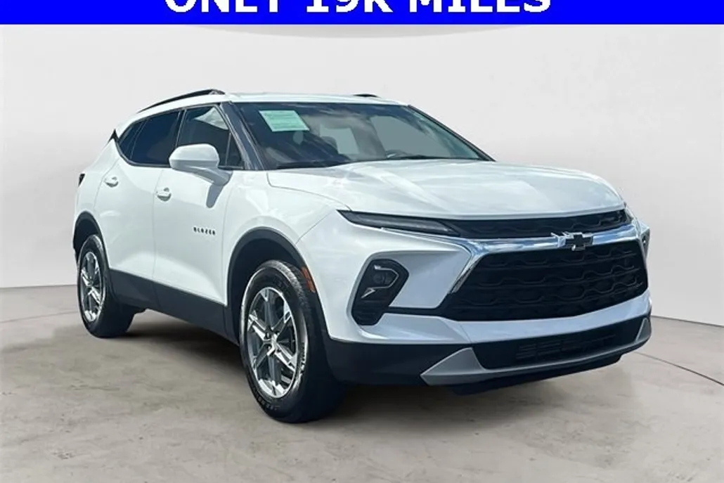 2024 Chevrolet Blazer 2LT photo 1