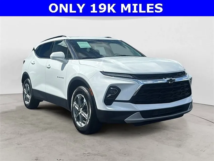 2024 Chevrolet Blazer 2LT photo 1
