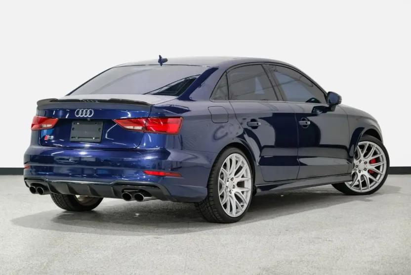 2017 Audi S3 Premium Plus photo 1