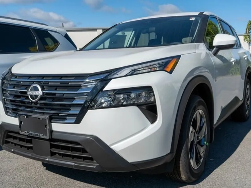 2026 Nissan Rogue SV photo 1
