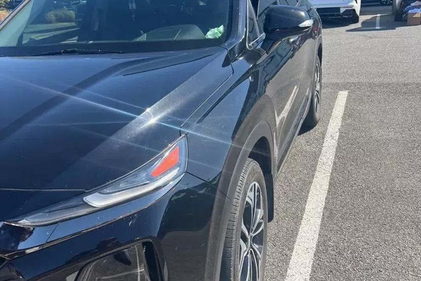 2019 Hyundai Santa Fe Ultimate photo 1