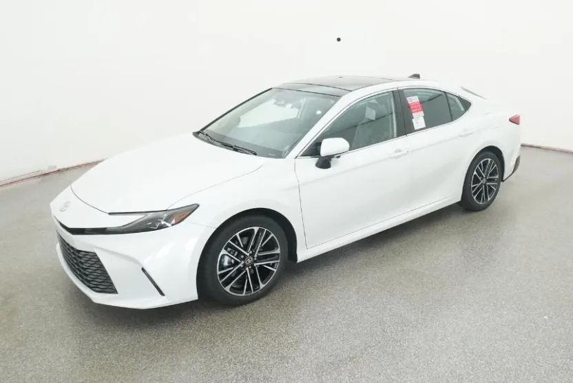 2026 Toyota Camry XLE photo 1
