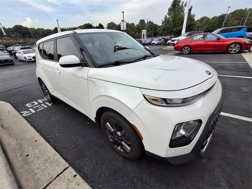 2021 Kia Soul EX photo 1