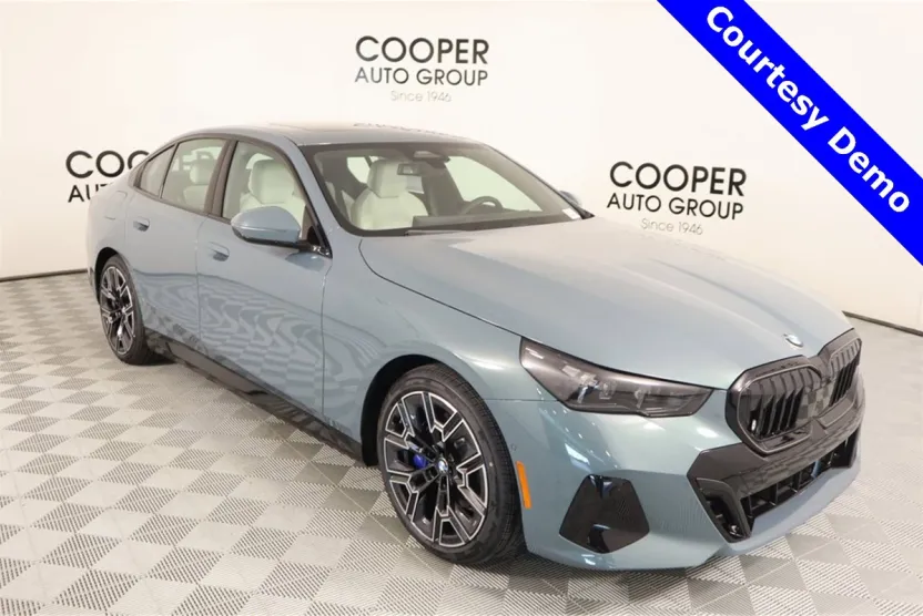2025 Bmw 530i photo 1