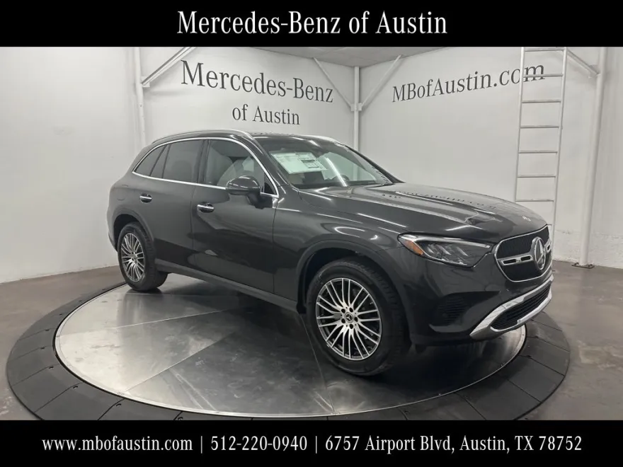2026 Mercedes Benz GLC 300 photo 1