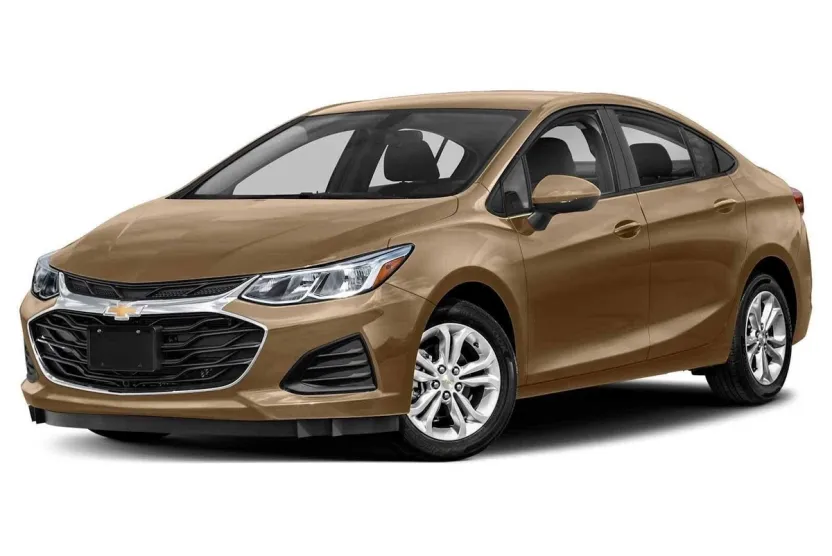 2019 Chevrolet Cruze LT photo 1