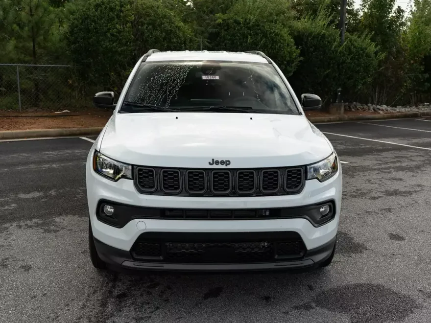 2026 Jeep Compass Latitude photo 1