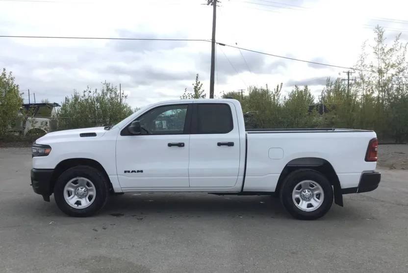 2025 Ram 1500 Tradesman photo 1