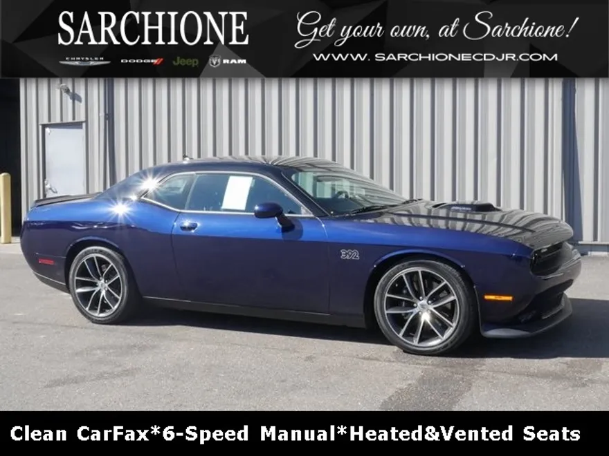 2017 Dodge Challenger R/T 392 photo 1