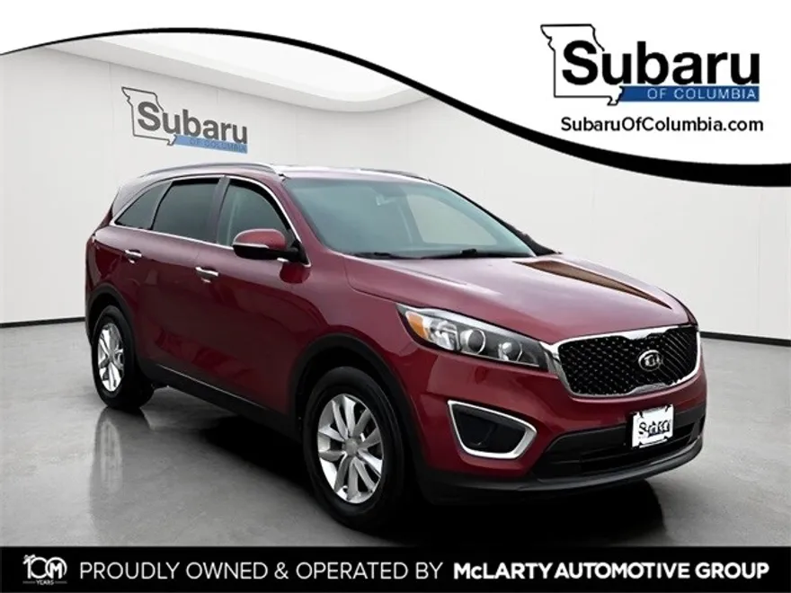 2017 Kia Sorento LX photo 1