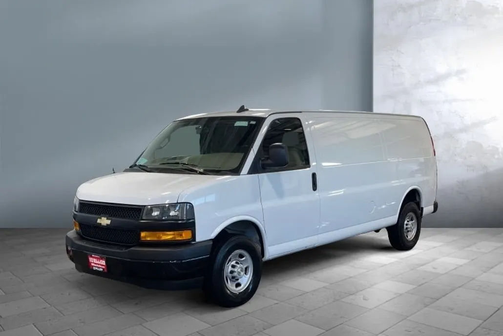 2023 Chevrolet Express Cargo 2500 photo 1
