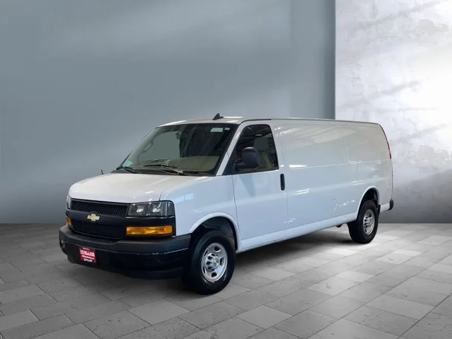 2023 Chevrolet Express Cargo 2500 photo 1