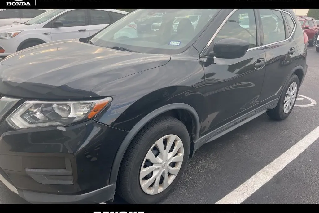 2020 Nissan Rogue S photo 1