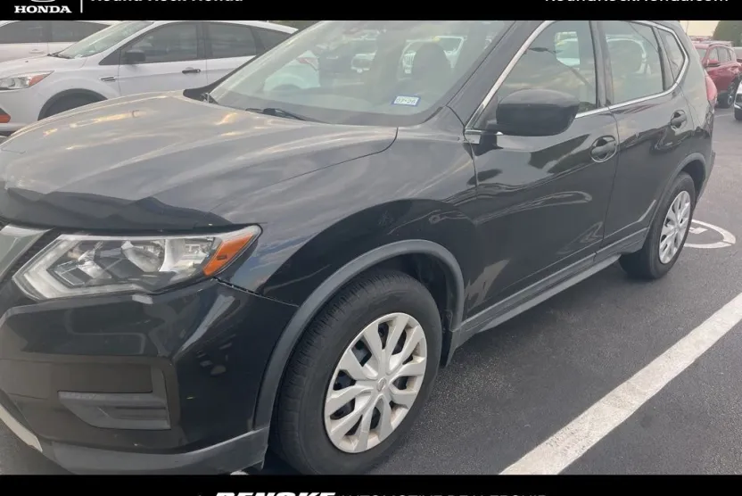 2020 Nissan Rogue S photo 1