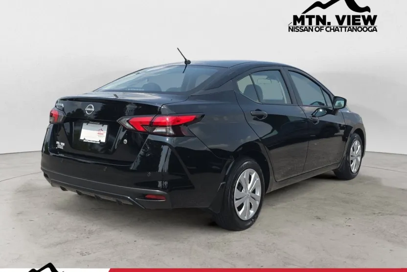 2024 Nissan Versa S photo 1