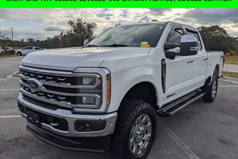 2023 Ford F-250 Lariat photo 1