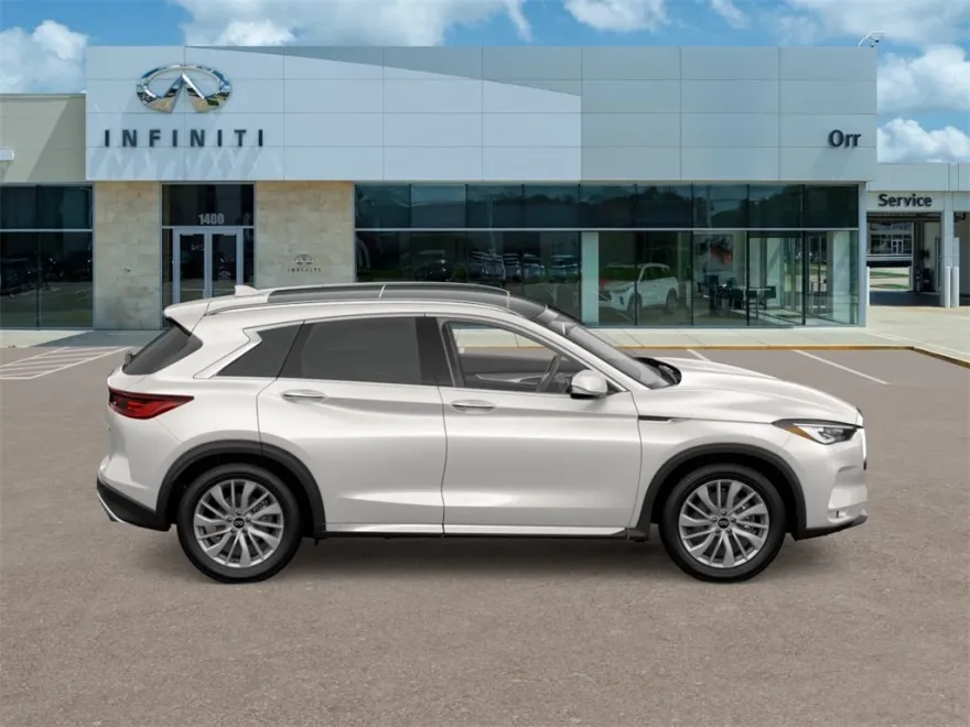 2025 Infiniti QX50 Luxe photo 1