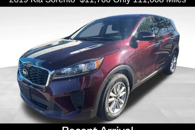 2019 Kia Sorento LX photo 1