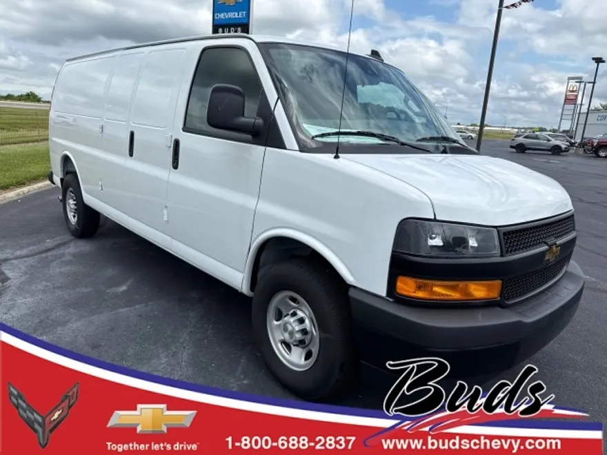 2025 Chevrolet Express Cargo 2500 photo 1