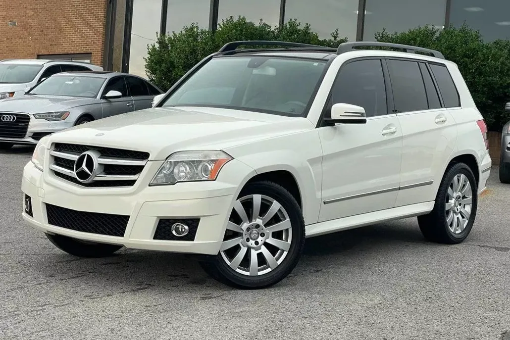 2011 Mercedes Benz GLK 350 photo 1