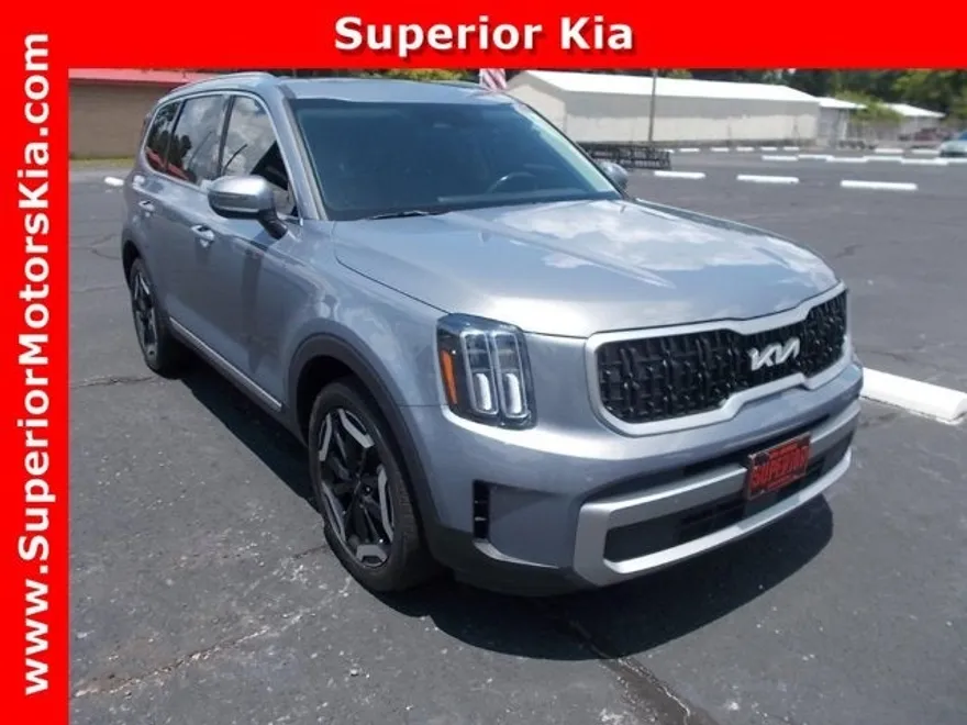 2023 Kia Telluride EX photo 1