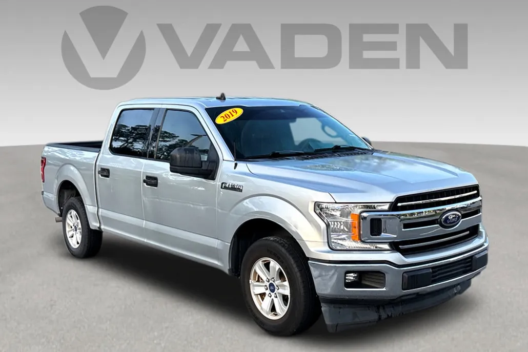 2019 Ford F-150 XLT photo 1