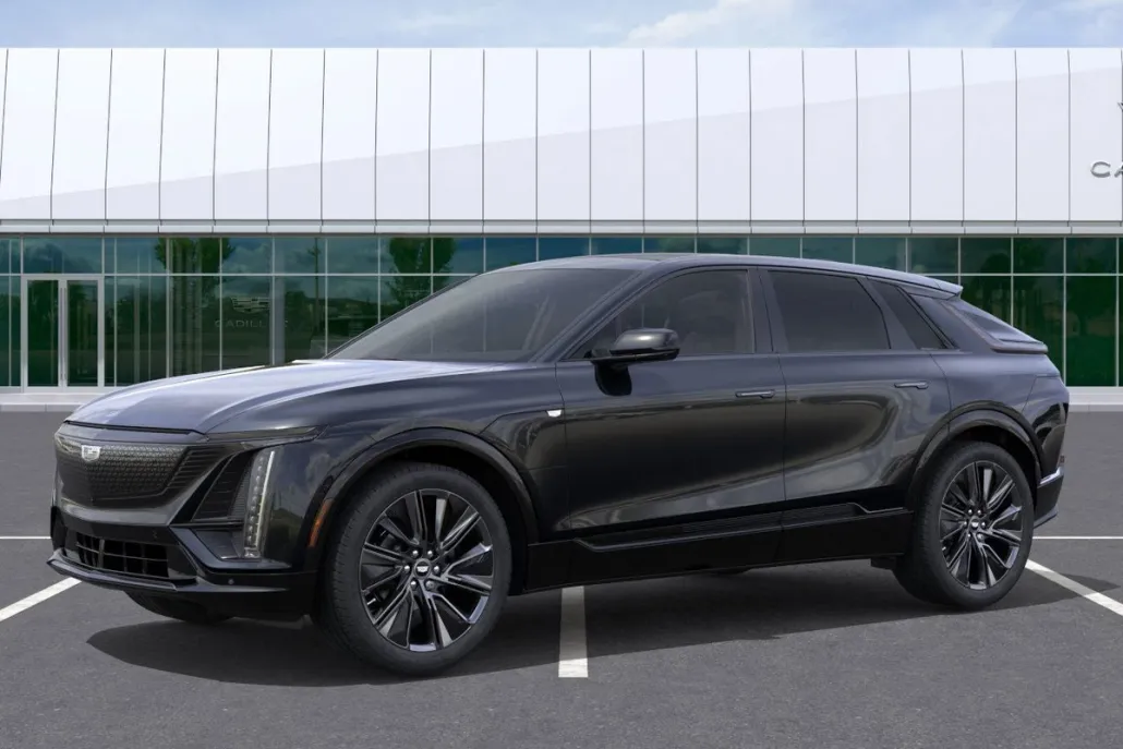 2025 Cadillac Lyriq Sport photo 1