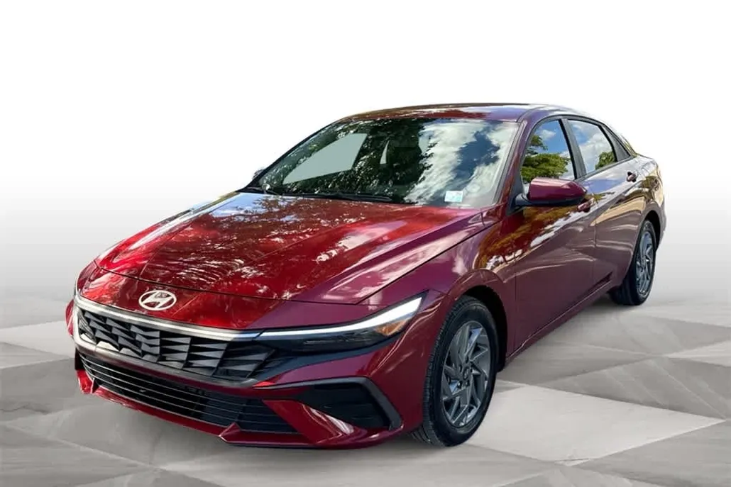 2024 Hyundai Elantra Hybrid Blue photo 1