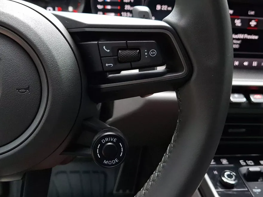 2023 Porsche 911 4S photo 1