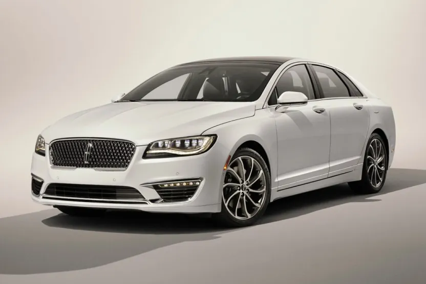 2017 Lincoln MKZ Reserve photo 1