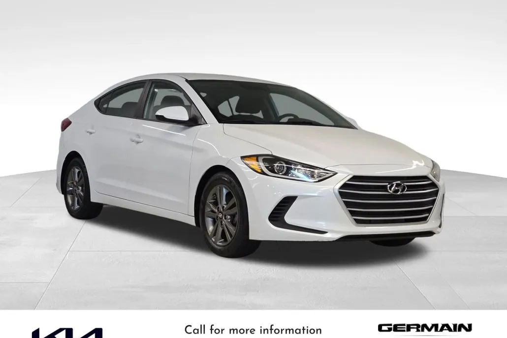 2018 Hyundai Elantra SEL photo 1