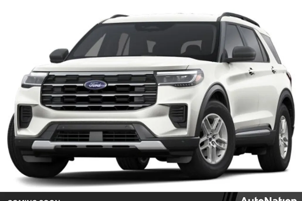 2025 Ford Explorer photo 1