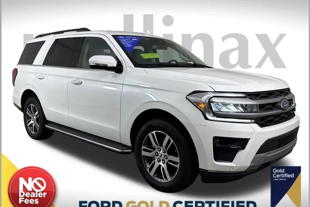 2023 Ford Expedition XLT photo 1