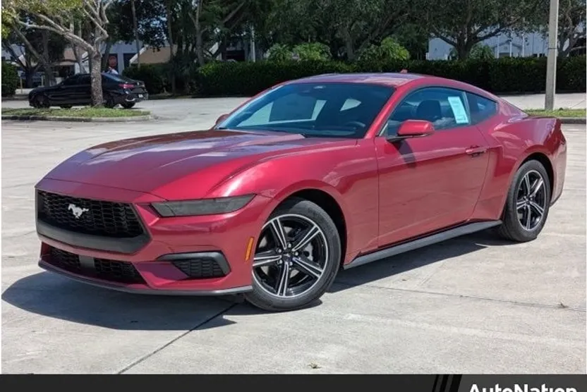 2025 Ford Mustang EcoBoost photo 1